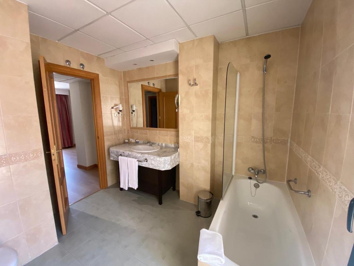Hotel Equo Aranjuez Eksteriør billede