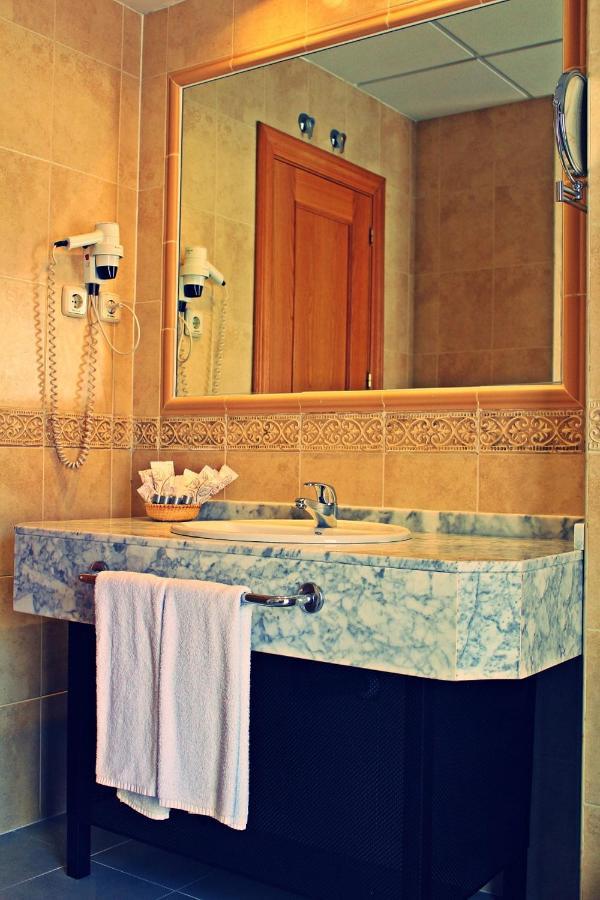 Hotel Equo Aranjuez Eksteriør billede